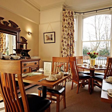 Bronte Guest House ヨーク エクステリア 写真