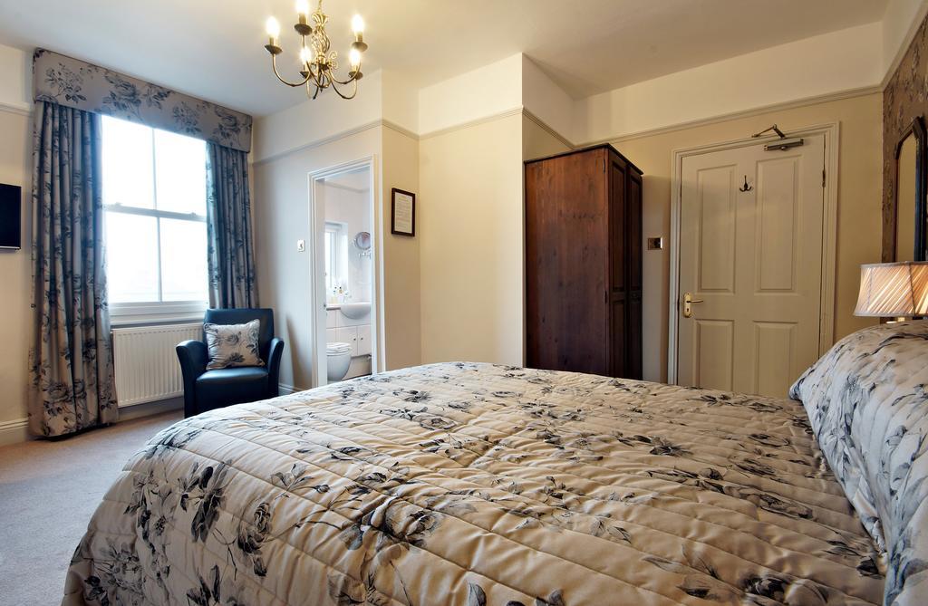 Bronte Guest House ヨーク エクステリア 写真